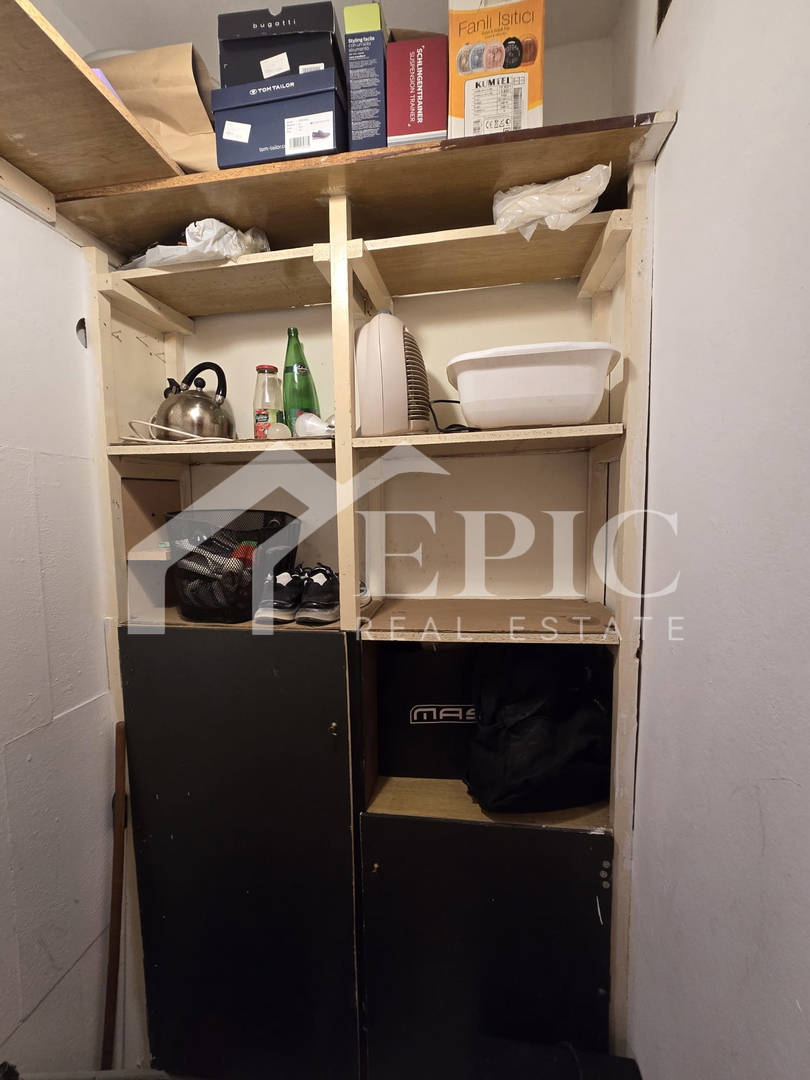 STAN V ZADRU – BLIZINA CENTRA, IDEALEN ZA INVESTICIJO!