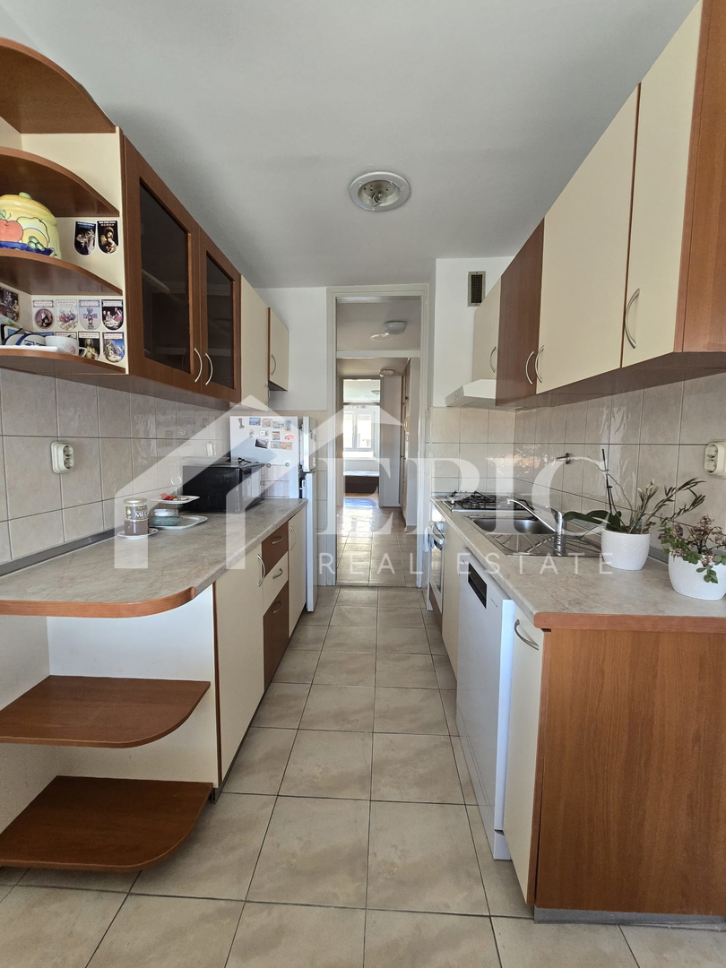 Trosobno stanovanje v 3. nadstropju - Bili Brig