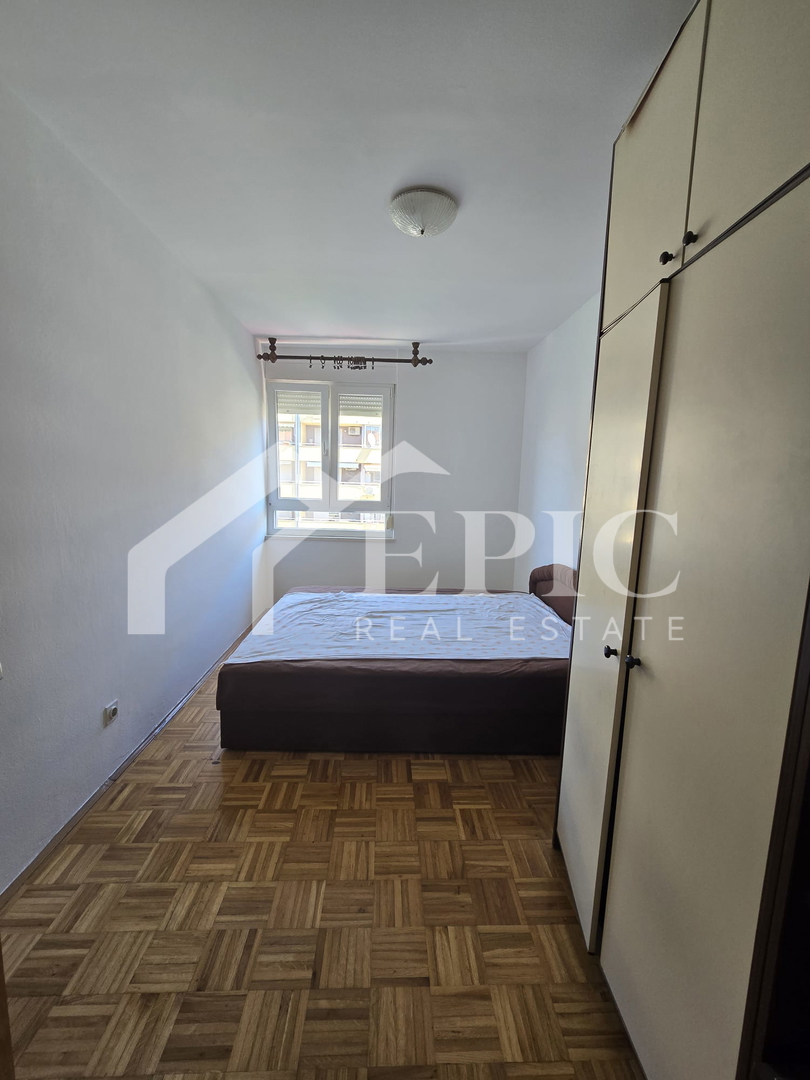 Trosobno stanovanje v 3. nadstropju - Bili Brig