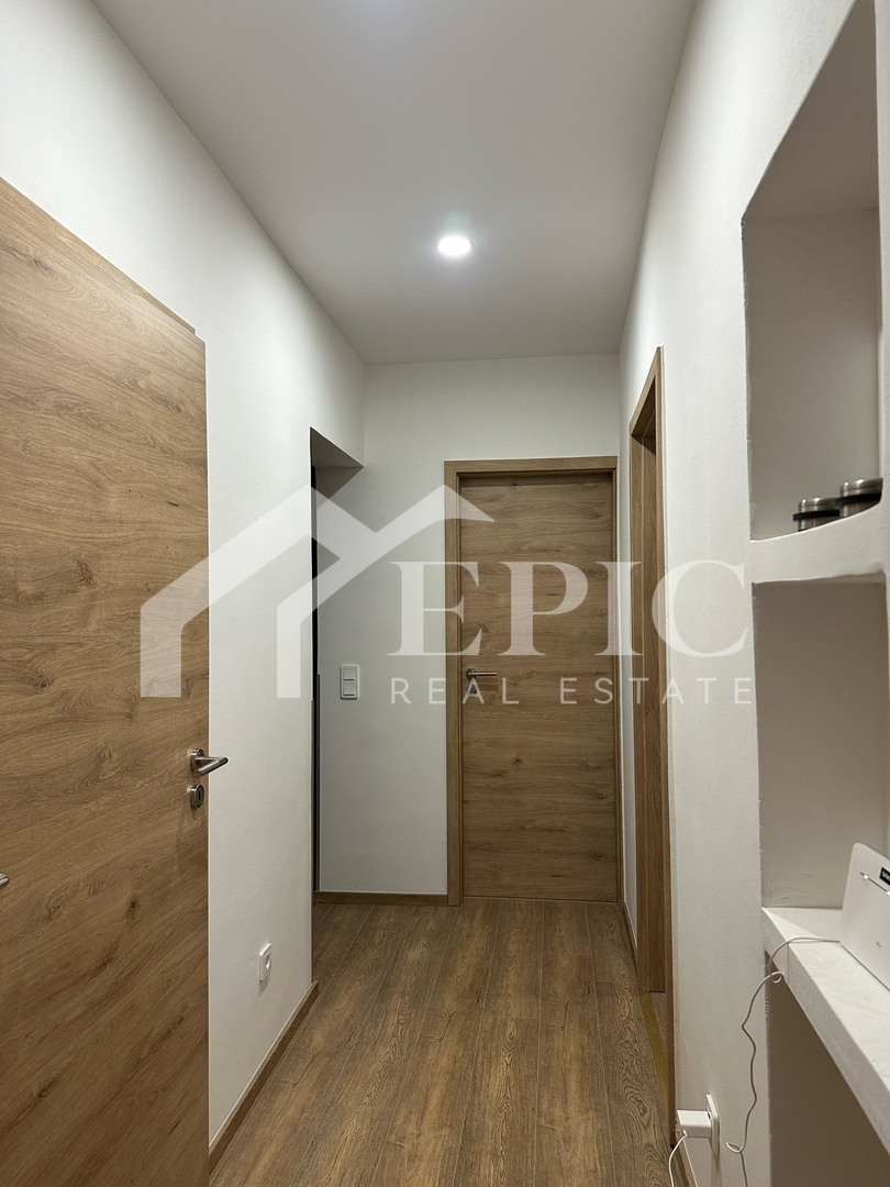 Samostojna hiša s štirimi bivalnimi enotami