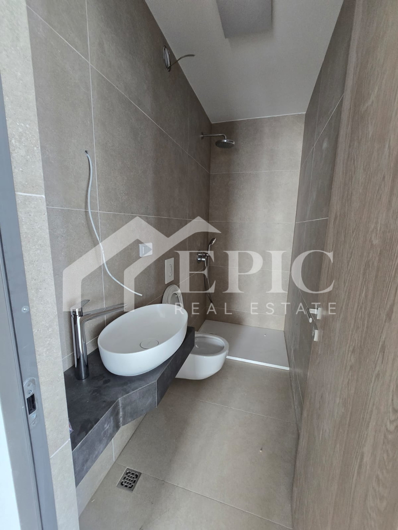 EKSKLUZIVNO STANOVANJE 500 M OD MORJA - POPOLNA PRILOŽNOST ZA ŽIVLJENJE ALI POČITNICE