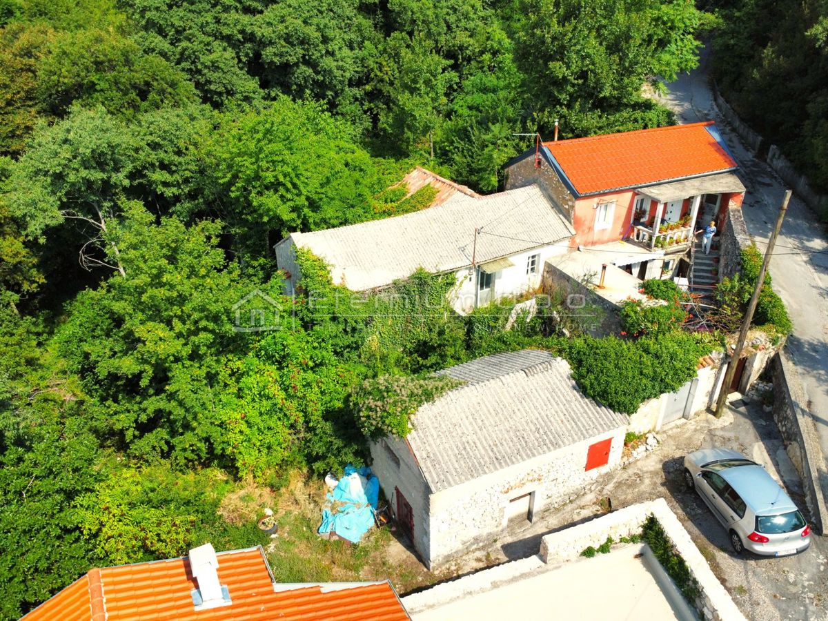 Zemljišče z hižami, Bribir, Vinodolska Općina, 1.471m2
