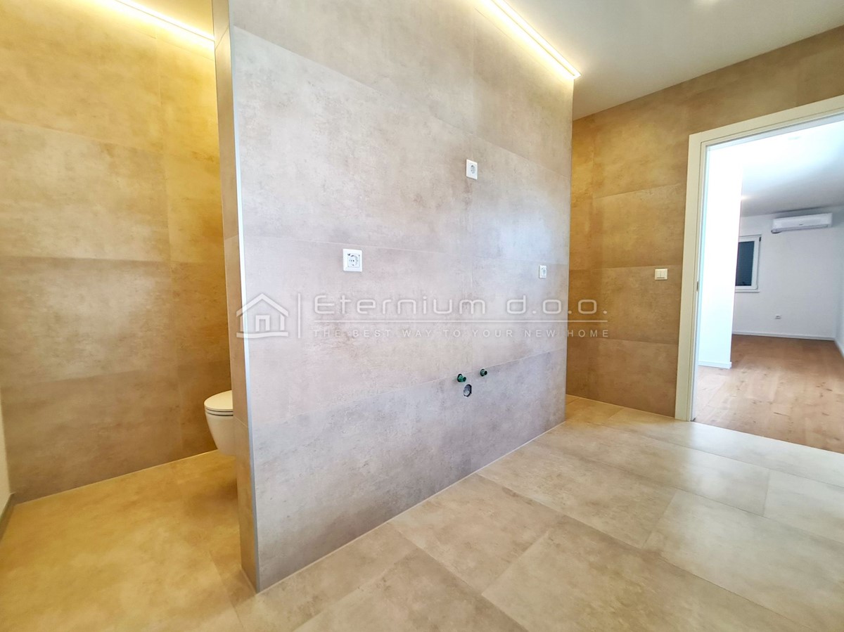 Hiša Crikvenica, 350m2