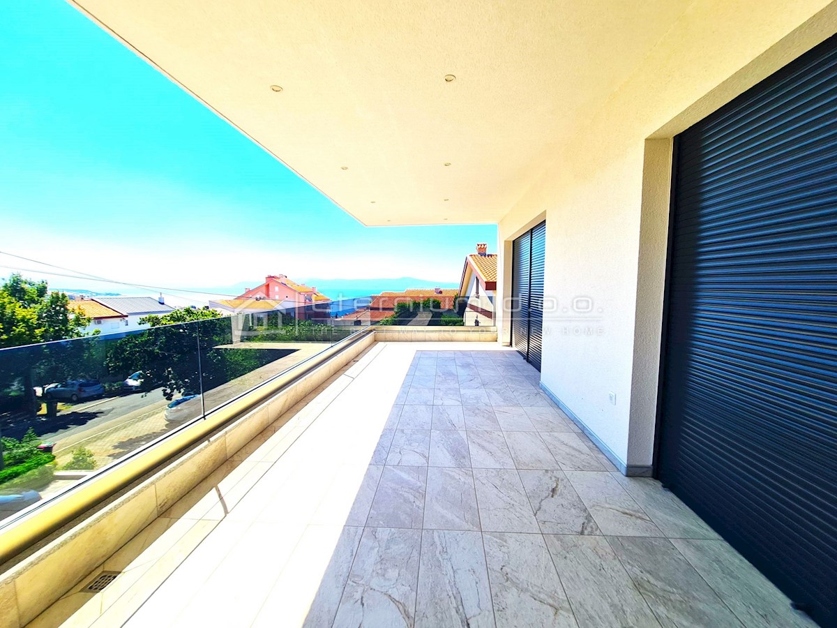 Hiša Crikvenica, 350m2