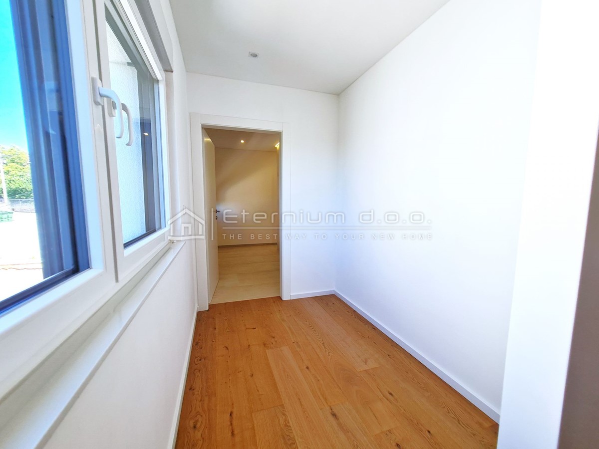 Hiša Crikvenica, 350m2