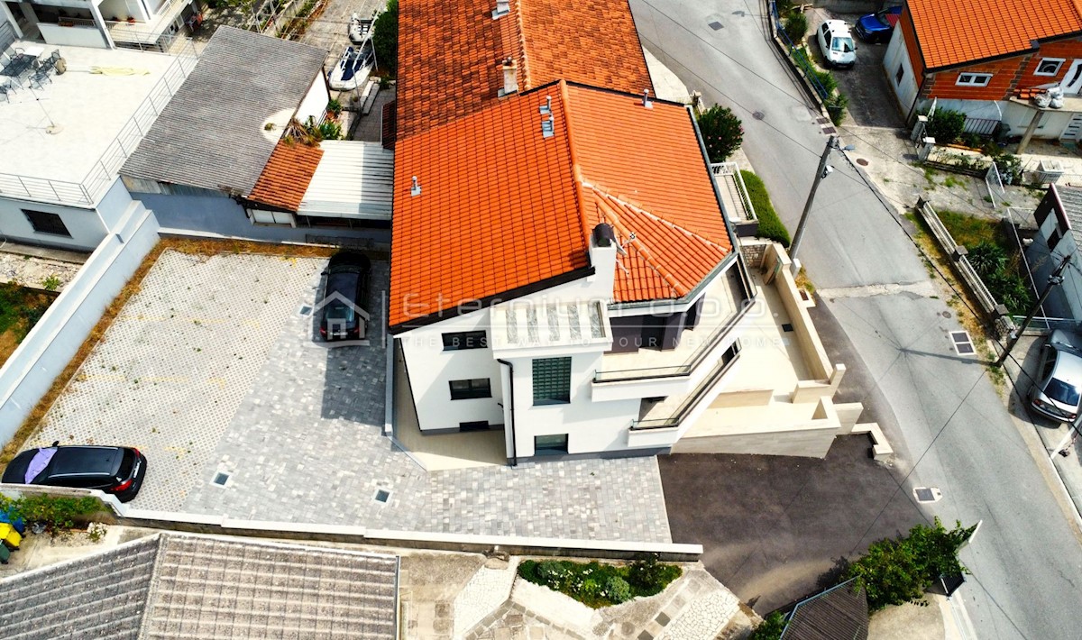 Hiša Crikvenica, 237,50m2