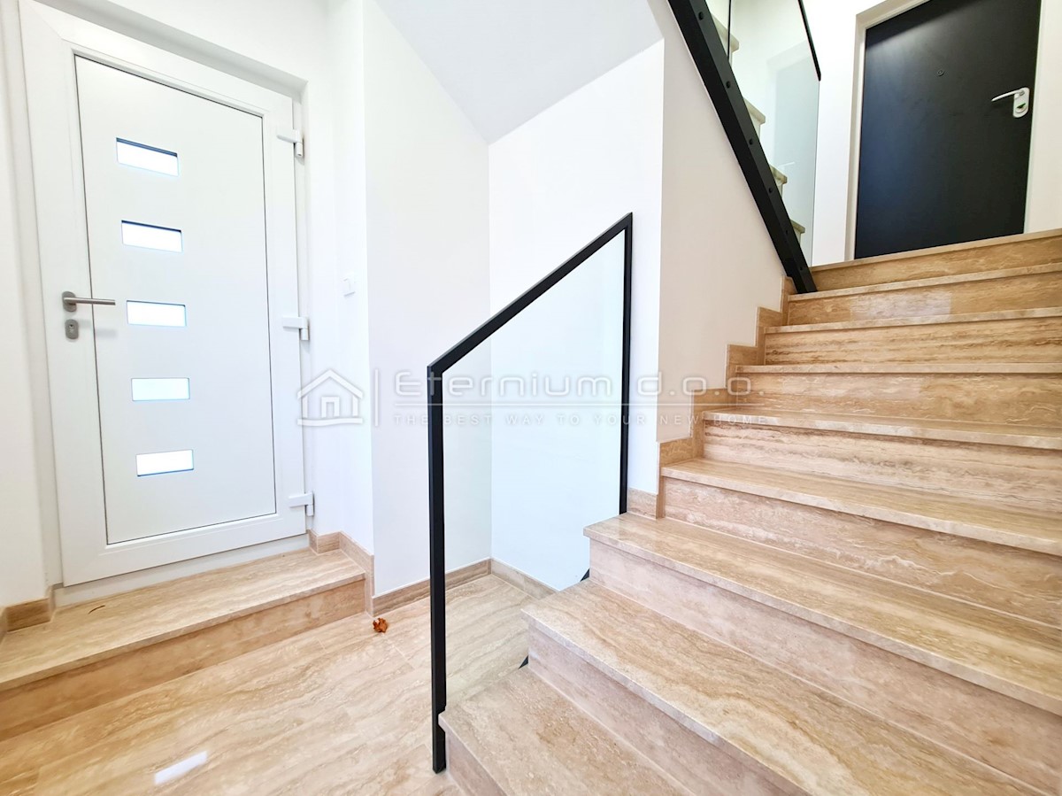 Hiša Crikvenica, 237,50m2