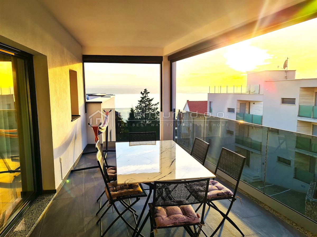 Stanovanje Dramalj, Crikvenica, 180m2