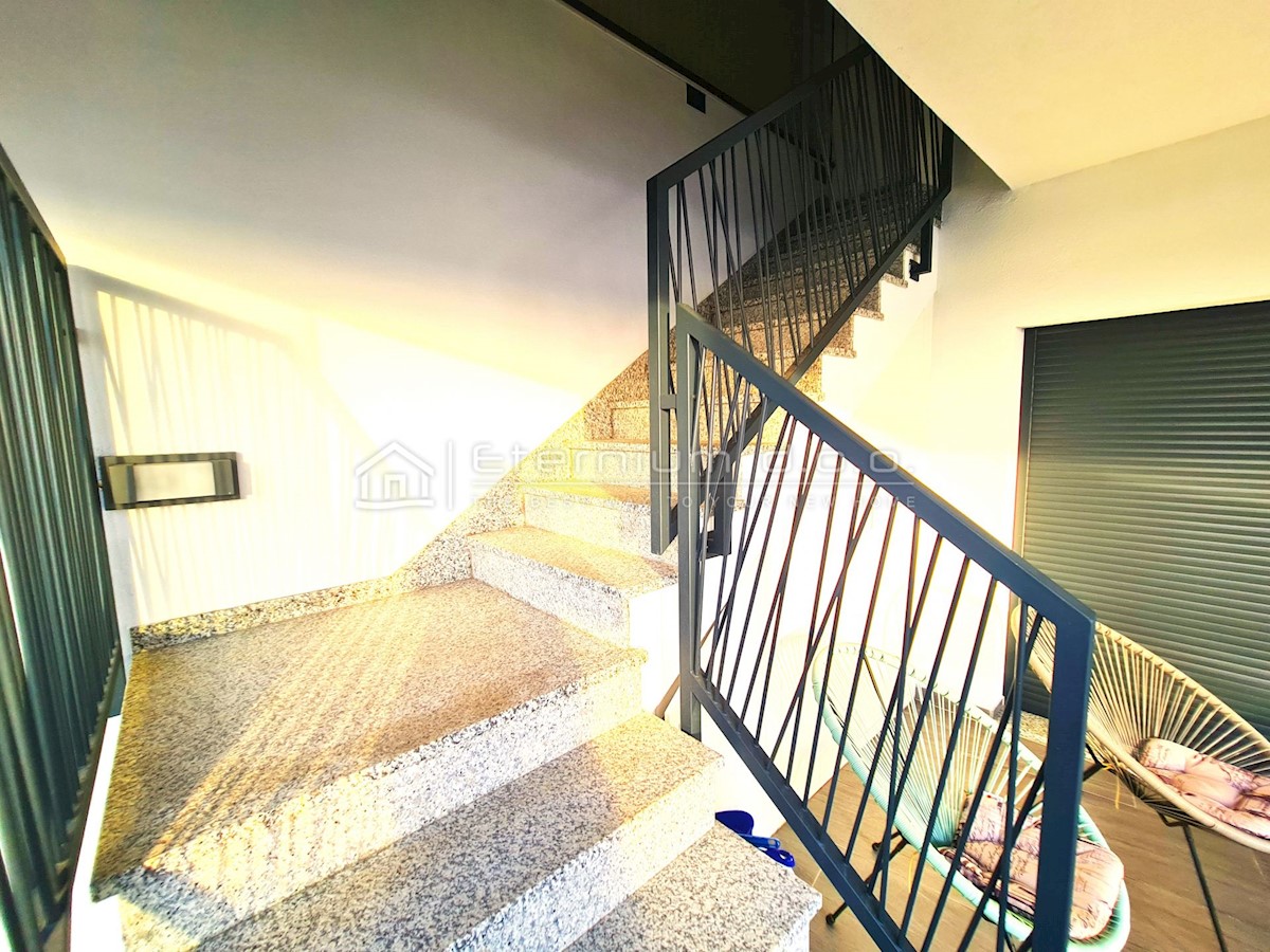 Stanovanje Dramalj, Crikvenica, 180m2