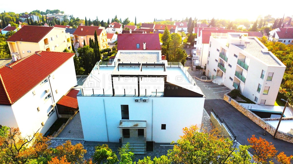 Stanovanje Dramalj, Crikvenica, 180m2