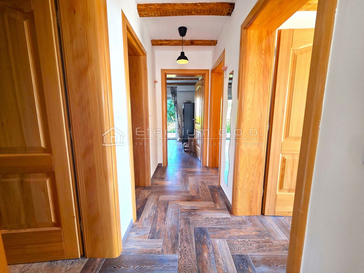 Hiša Novi Vinodolski, 230m2
