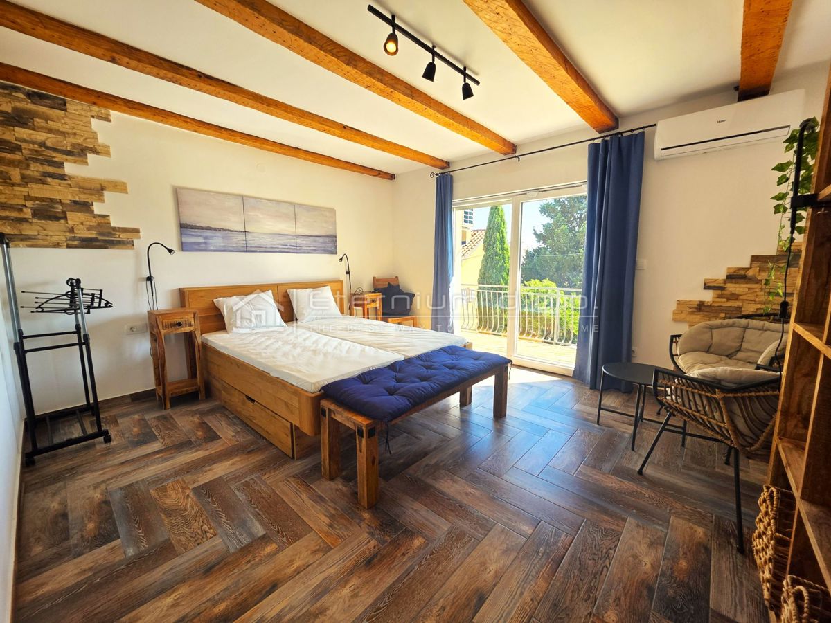 Hiša Novi Vinodolski, 230m2