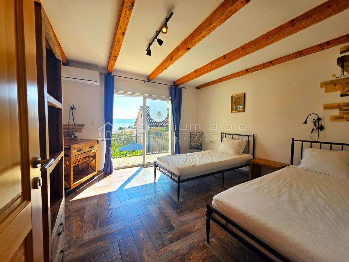 Hiša Novi Vinodolski, 230m2