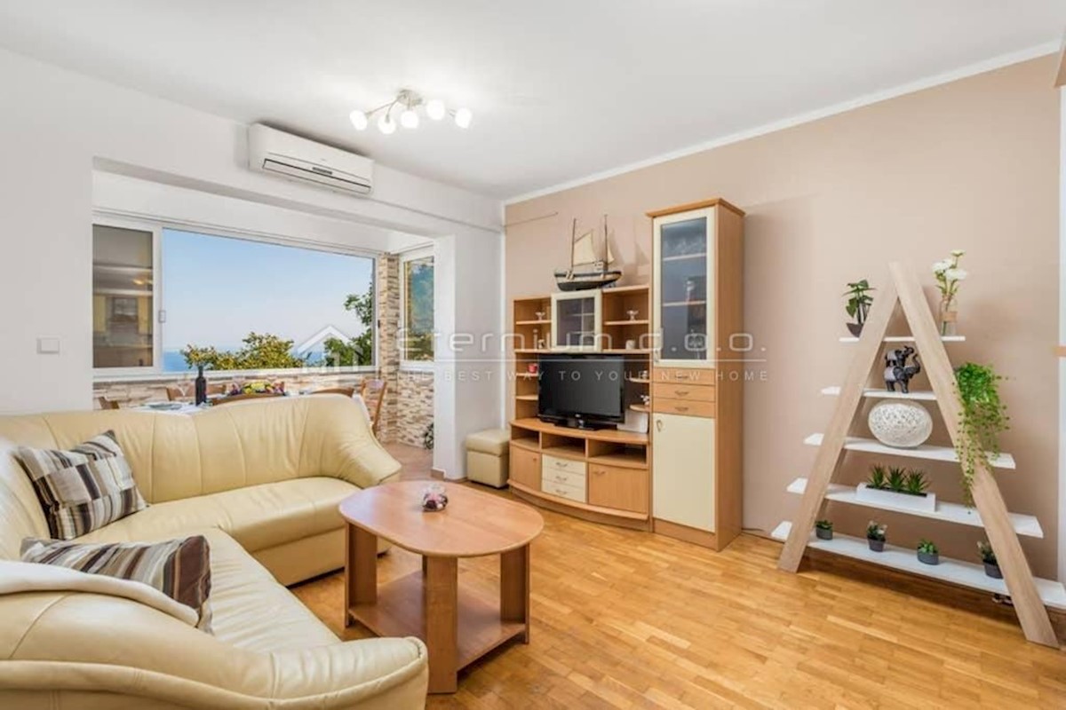 Stanovanje Pobri, Opatija - Okolica, 70m2