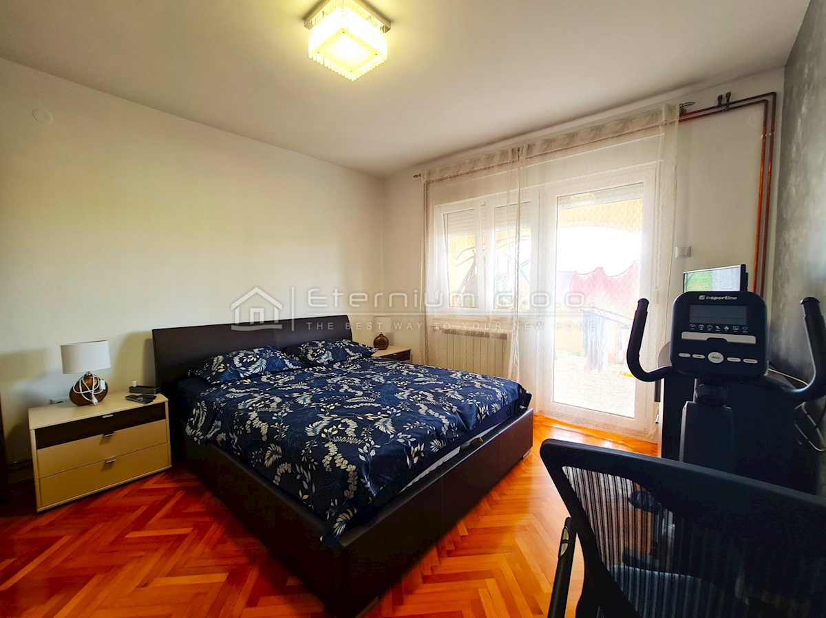 Hiša Novi Vinodolski, 300m2