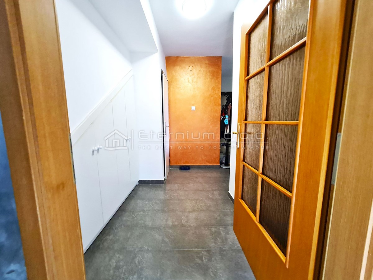 Hiša Novi Vinodolski, 300m2