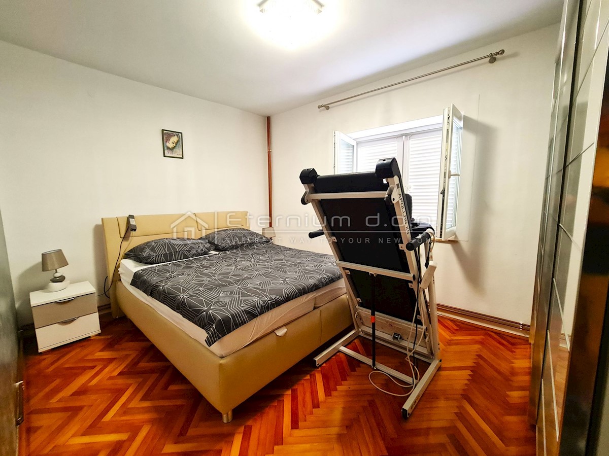 Hiša Novi Vinodolski, 300m2