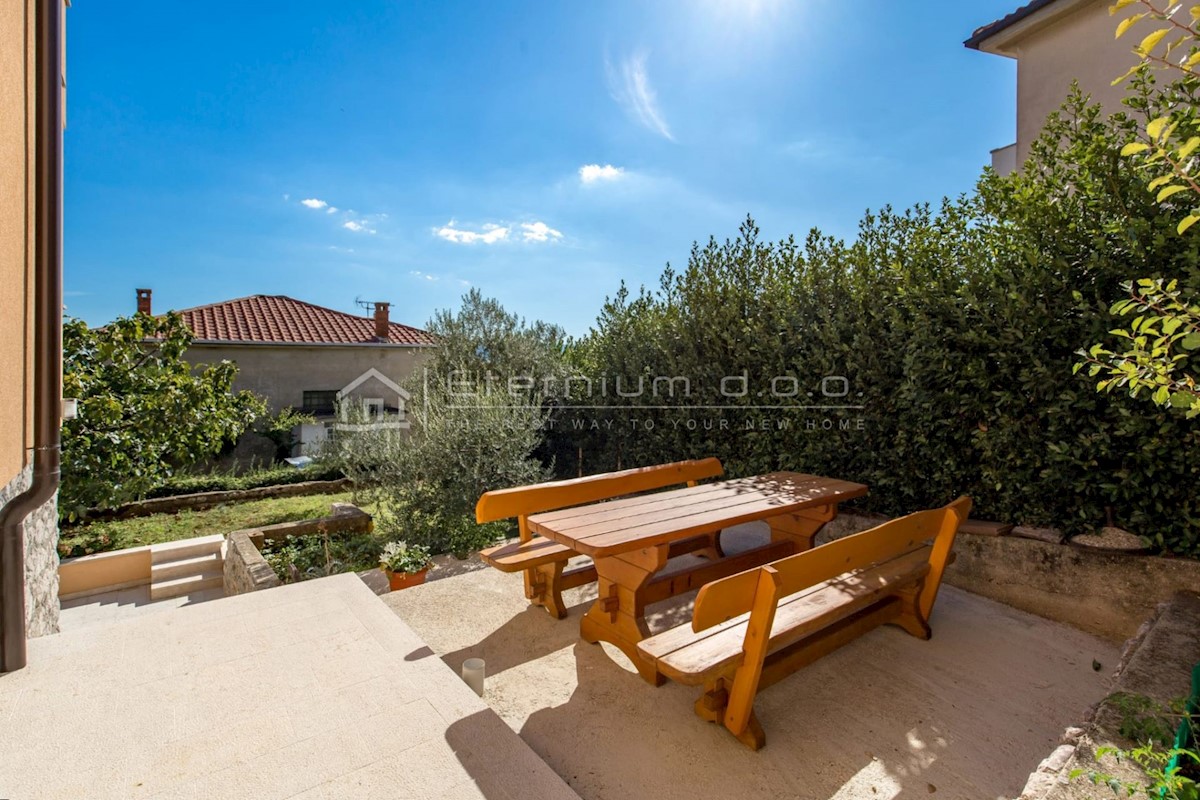 Hiša Novi Vinodolski, 300m2