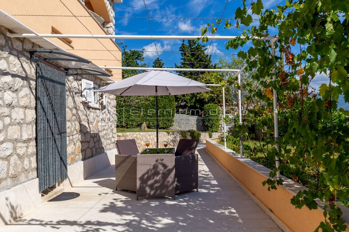 Hiša Novi Vinodolski, 300m2