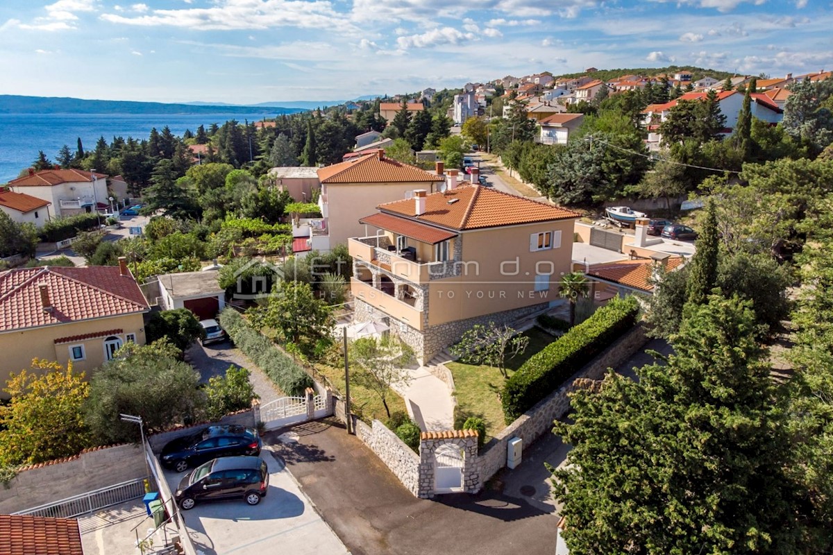Hiša Novi Vinodolski, 300m2