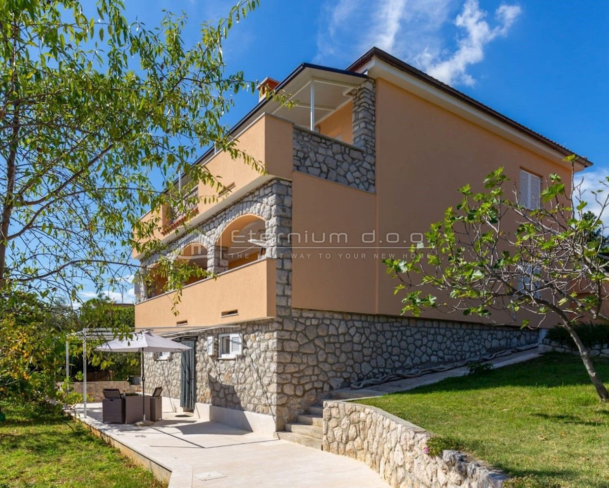 Hiša Novi Vinodolski, 300m2