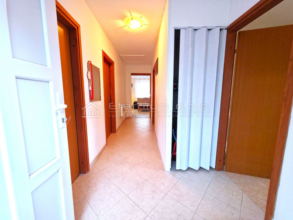 BREGI NAD OPATIJO – POGLED NA MORJE – DOM IN INVESTICIJA V ENEM