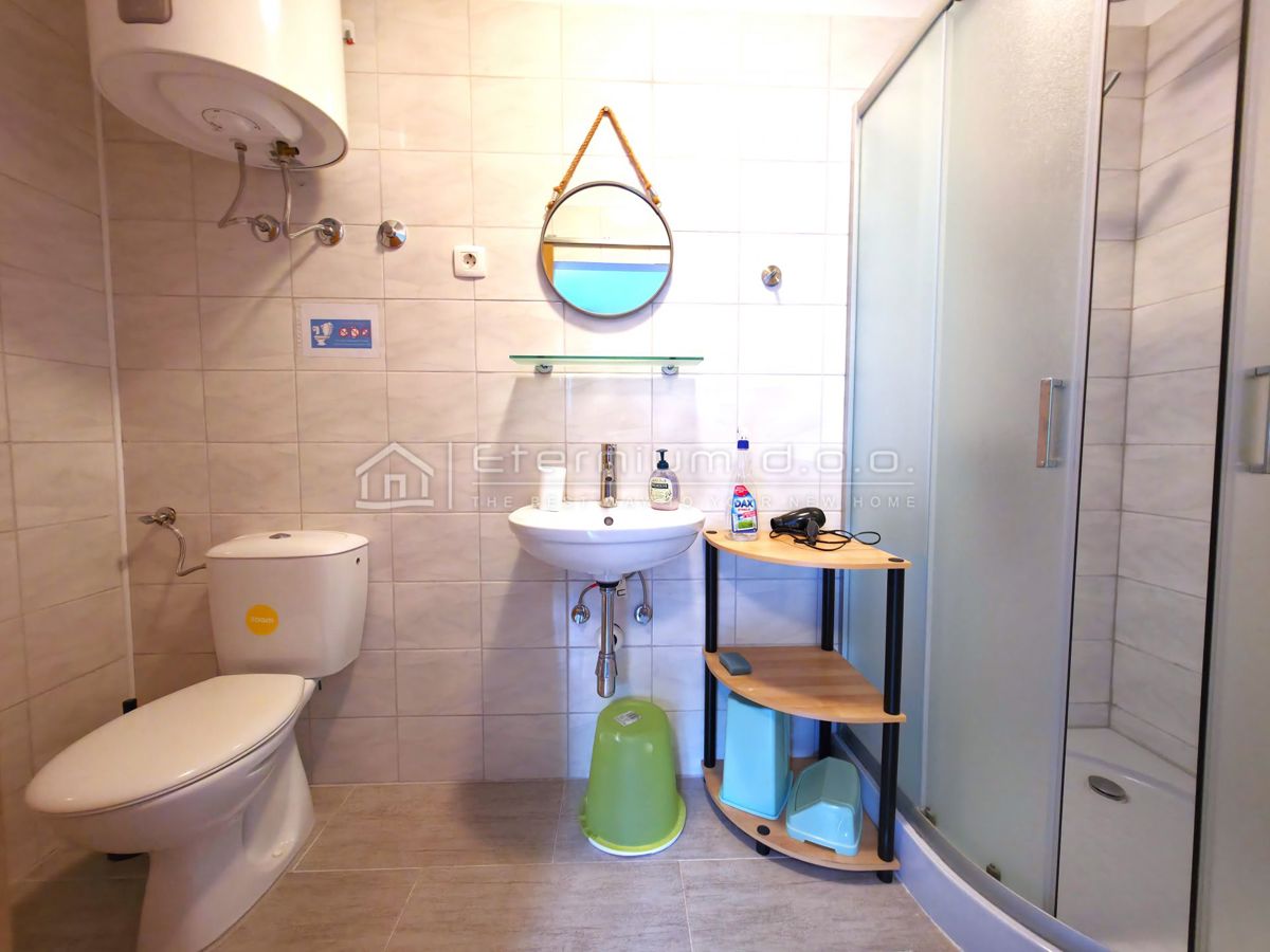 BREGI NAD OPATIJO – POGLED NA MORJE – DOM IN INVESTICIJA V ENEM