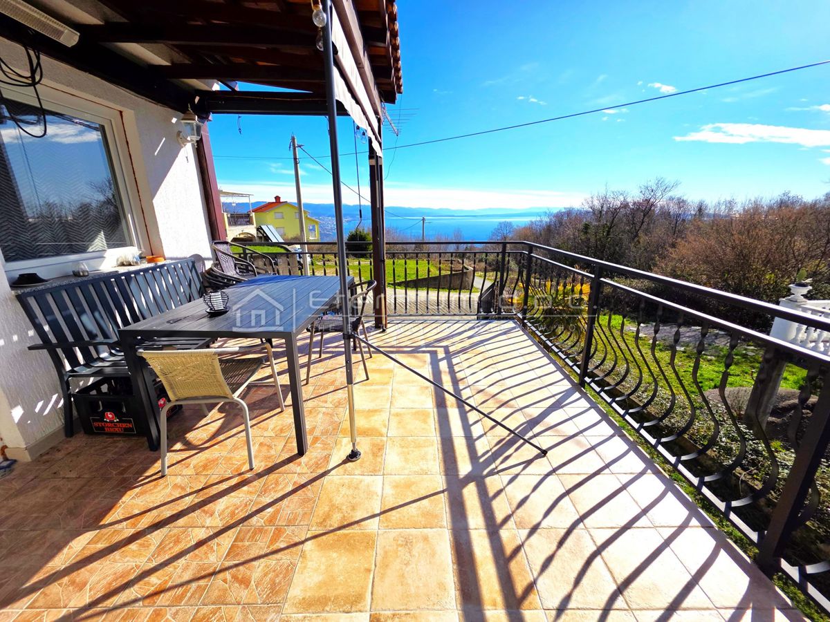 BREGI NAD OPATIJO – POGLED NA MORJE – DOM IN INVESTICIJA V ENEM