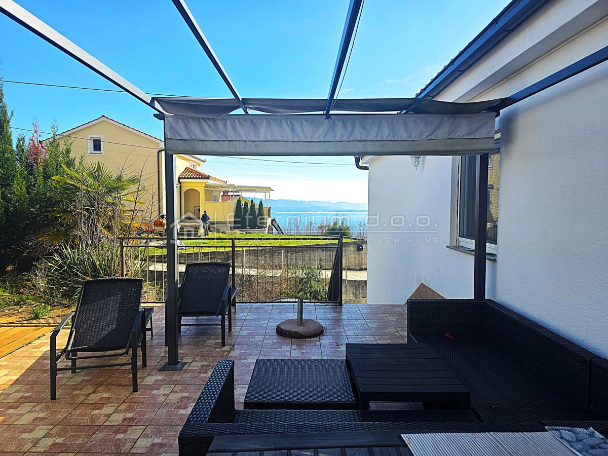 BREGI NAD OPATIJO – POGLED NA MORJE – DOM IN INVESTICIJA V ENEM