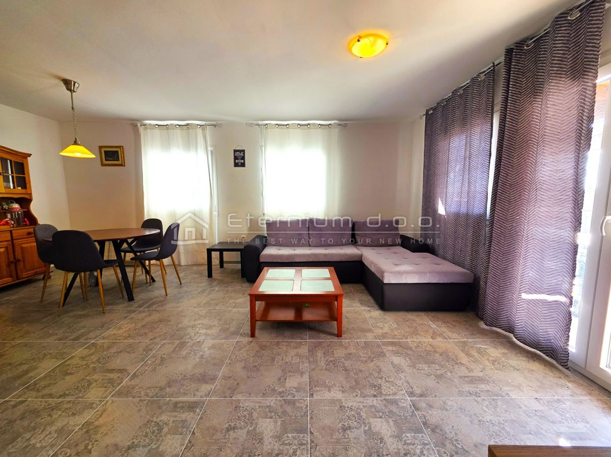 BREGI NAD OPATIJO – POGLED NA MORJE – DOM IN INVESTICIJA V ENEM