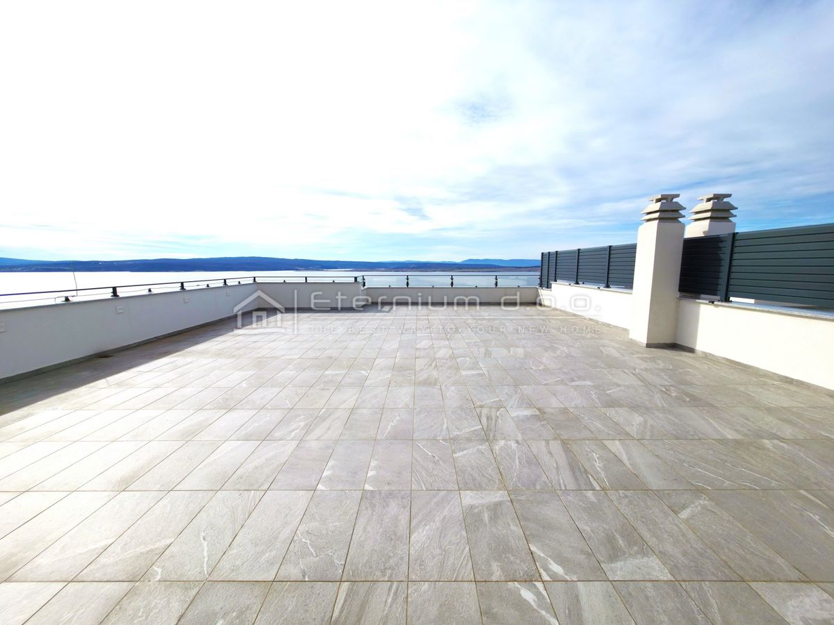DRAMALJ – LUKSUZEN PENTHOUSE + 140 m² KROVNE TERASE – PANORAMA MORJA
