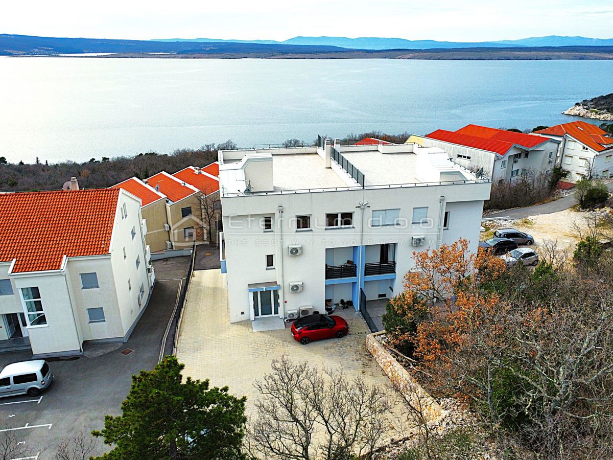 DRAMALJ – LUKSUZEN PENTHOUSE + 140 m² KROVNE TERASE – PANORAMA MORJA