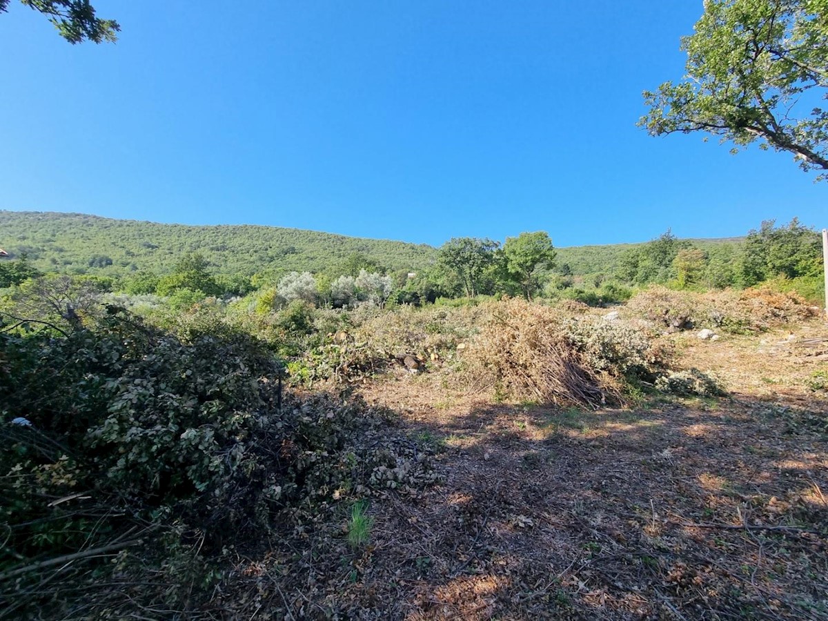 Gradbeno zemljišče s pogledom na morje - Labin