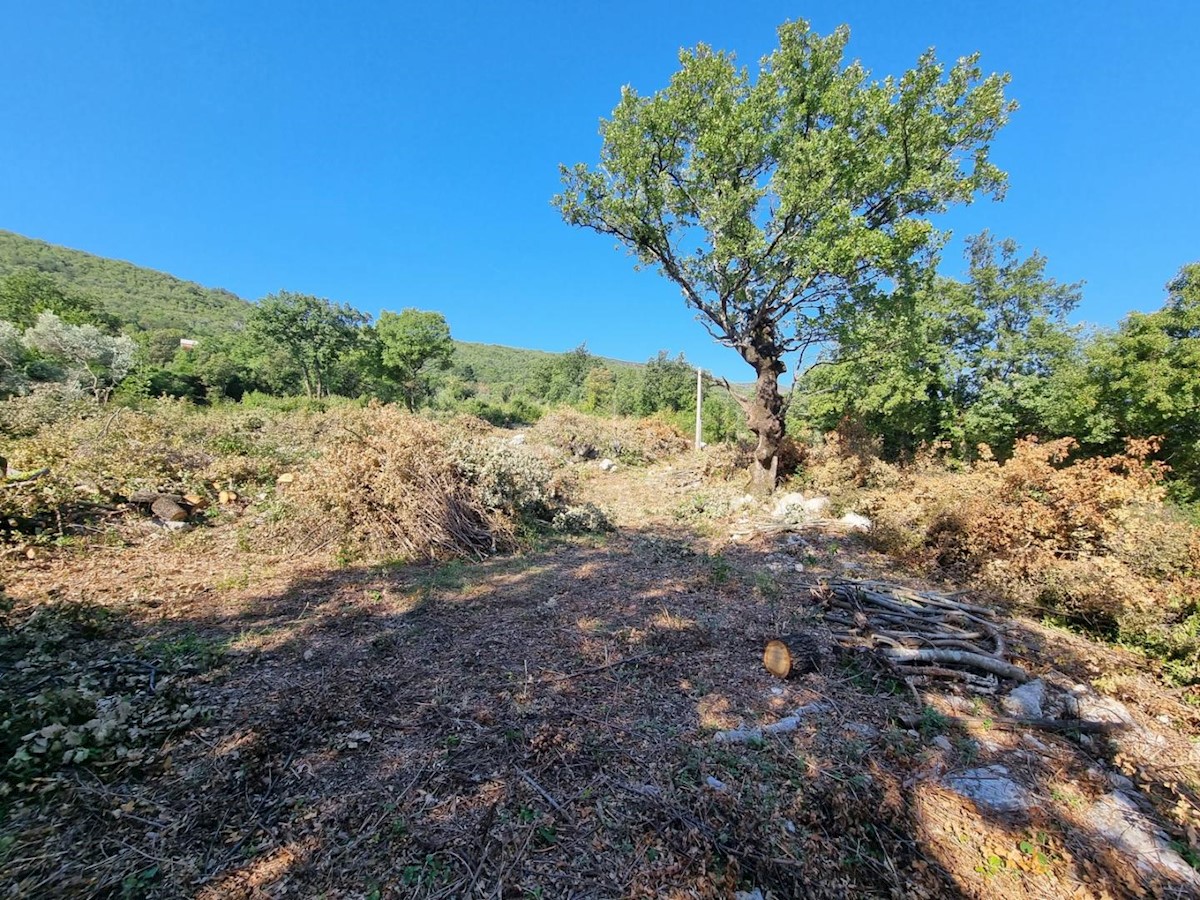 Gradbeno zemljišče s pogledom na morje - Labin