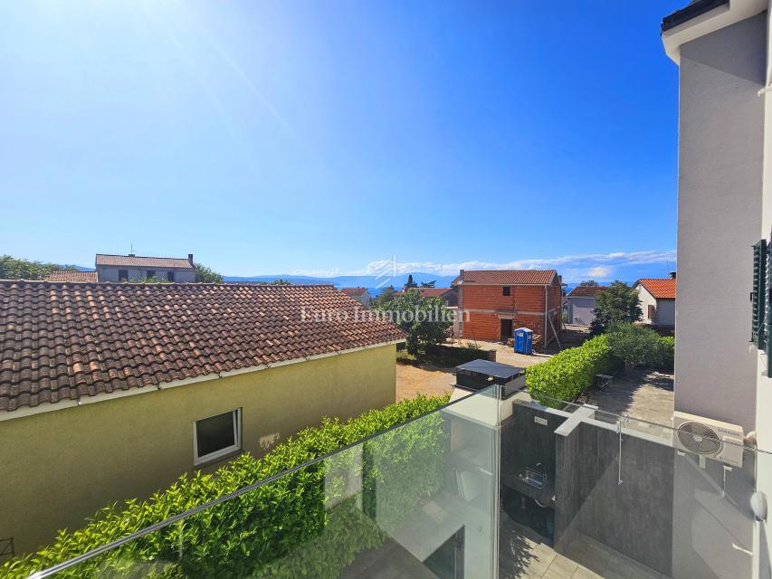 Sodoben apartma na odlični lokaciji - Malinska