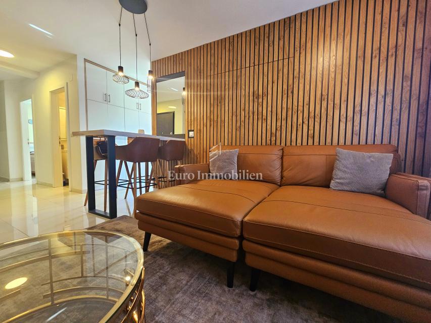 Sodoben apartma na odlični lokaciji - Malinska