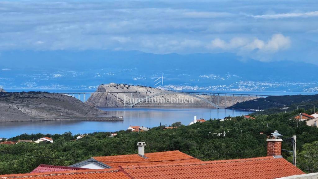 Jadranovo, moderna hiša dvojček z bazenom v Roh Bau
