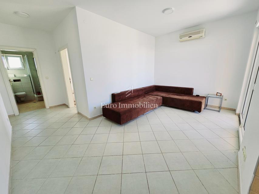Apartma v pritličju blizu plaže!
