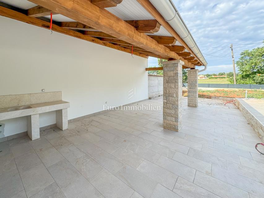 Kamnita hiša z 2000 m2 vrta - Istra