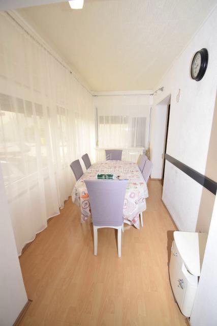 Podsolarsko - apartma v bližini plaže