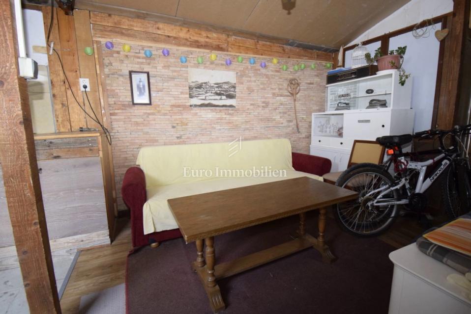 Podsolarsko - apartma v bližini plaže