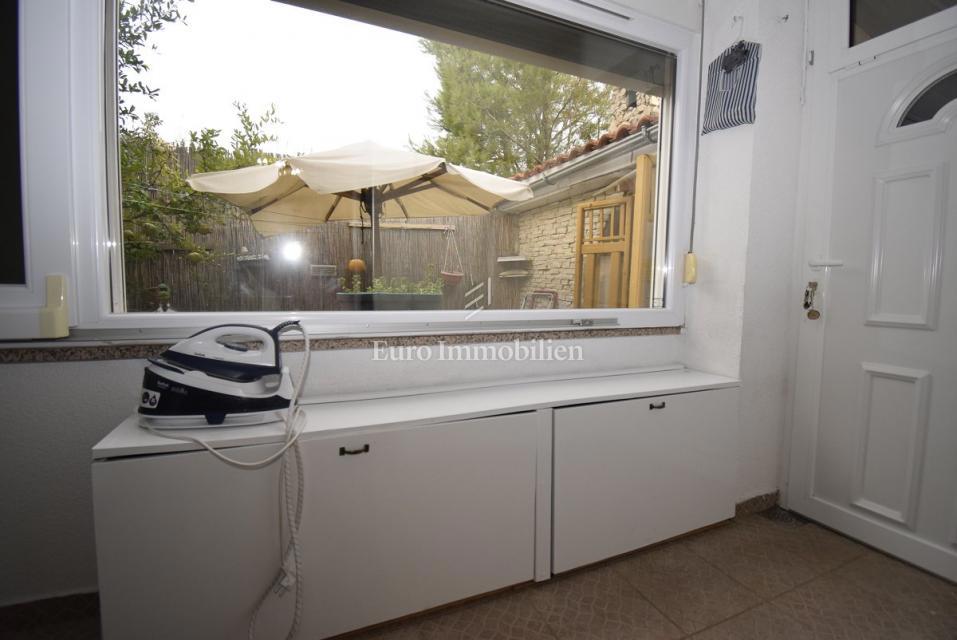 Podsolarsko - apartma v bližini plaže