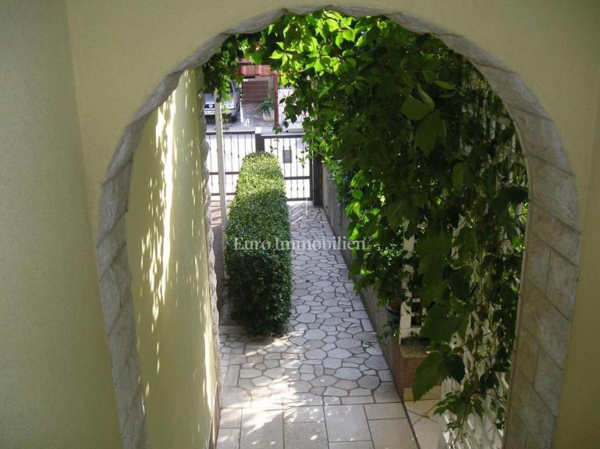  Hiša s 5 apartmaji - Crikvenica