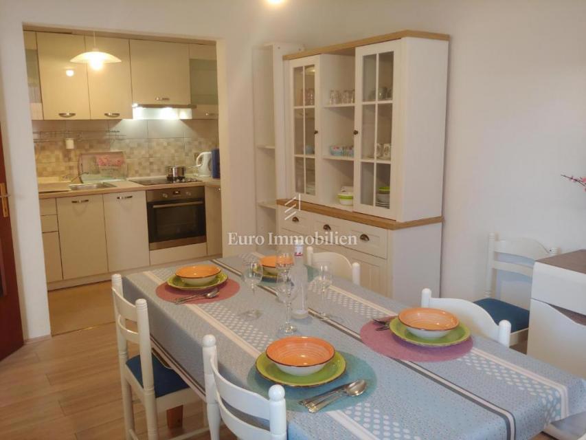  Hiša s 5 apartmaji - Crikvenica