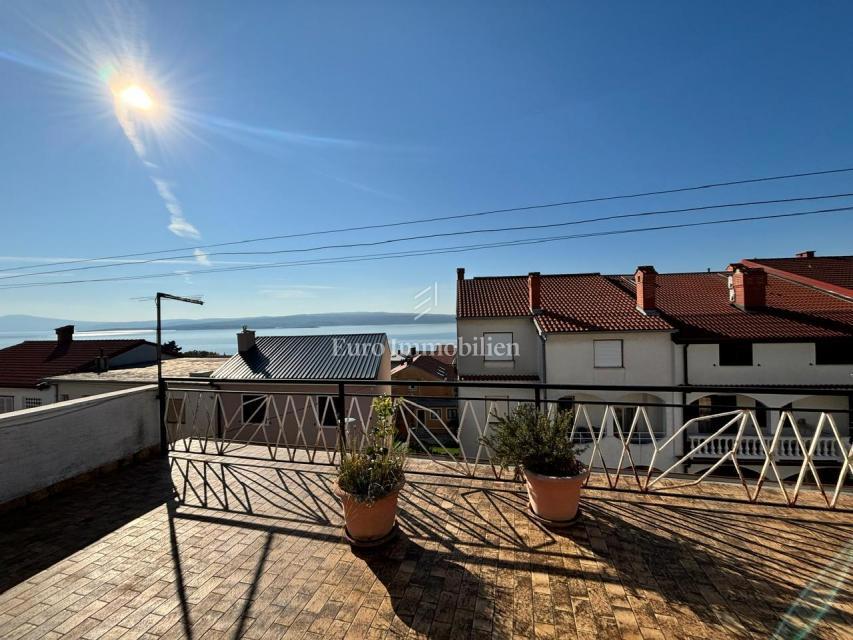 Crikvenica - hiša v centru blizu morja