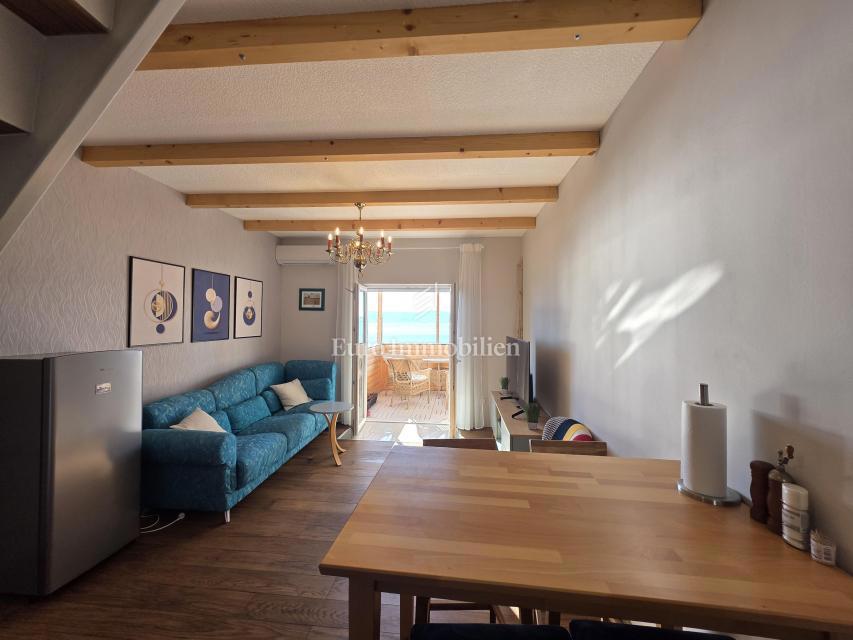 Novi Vinodolski - dvoetažni apartma s čudovitim razgledom