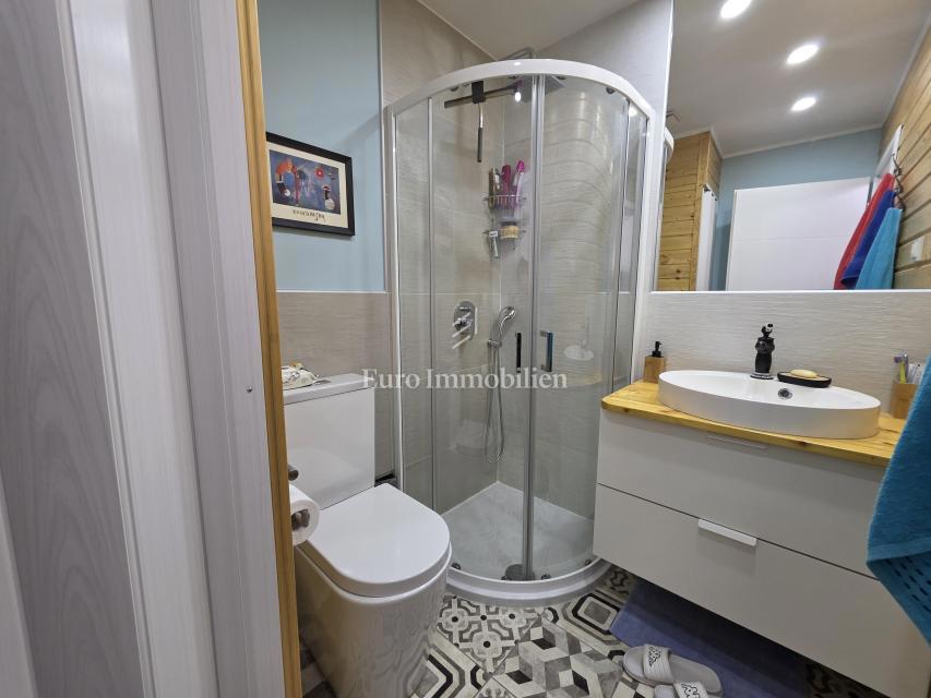 Novi Vinodolski - dvoetažni apartma s čudovitim razgledom
