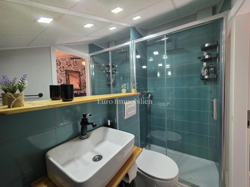 Novi Vinodolski - dvoetažni apartma s čudovitim razgledom