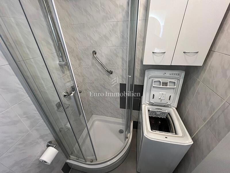 Podgora - apartma prva vrsta do morja