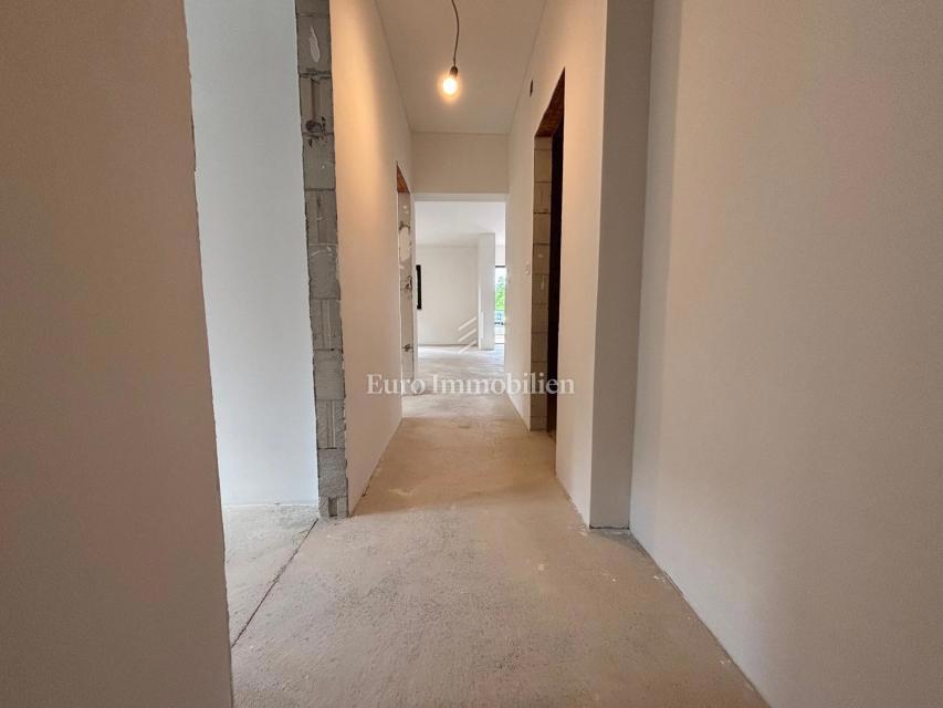 Malinska, otok Krk - apartma v pritličju